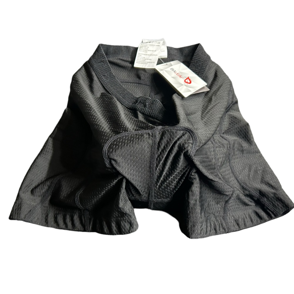 BALEAF womens padded size medium cycling biking athletic shorts NWT